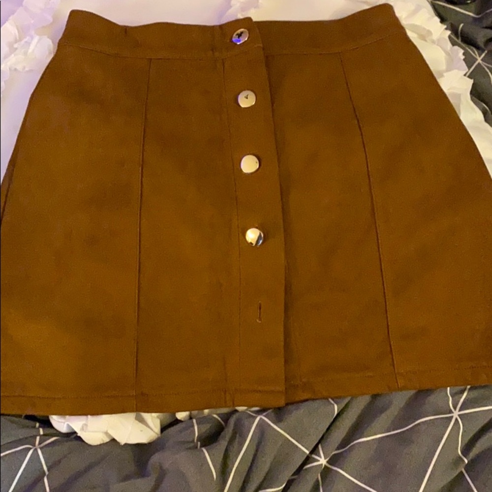 Camel skirt